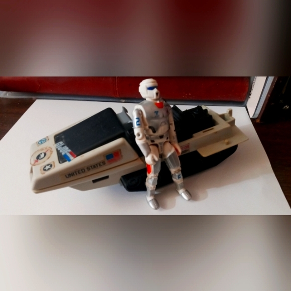 Hasbro Other - Gi joe snowmobile 1983 Rescue Vehicle & Action Figure - Kids Toys